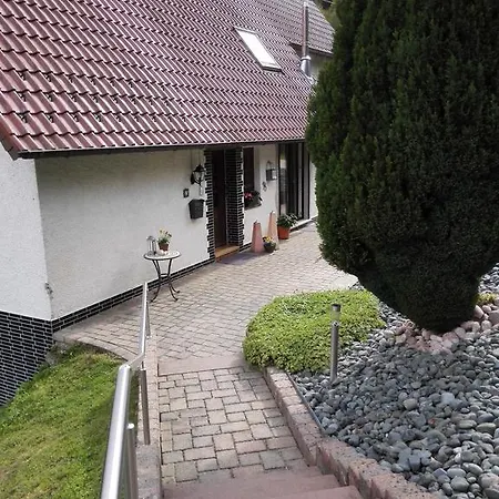 Zenzen Apartment *